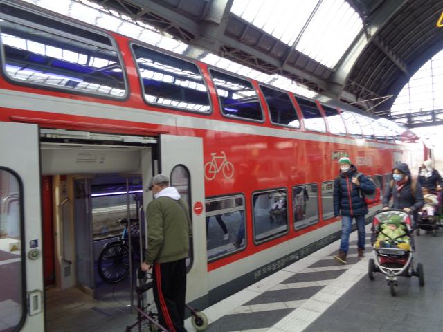 Mit der Bahn unterwegs!