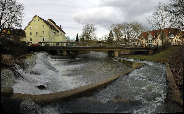 Die Elsenz ist ein etwas &uuml;ber 53 Kilometer langer Fluss im nordwestlichen Baden-W&uuml;rttemberg, der in Neckargem&uuml;nd von links und S&uuml;den in den Neckar m&uuml;ndet.