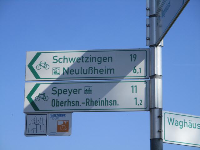 Wegweiser Schönborn Route